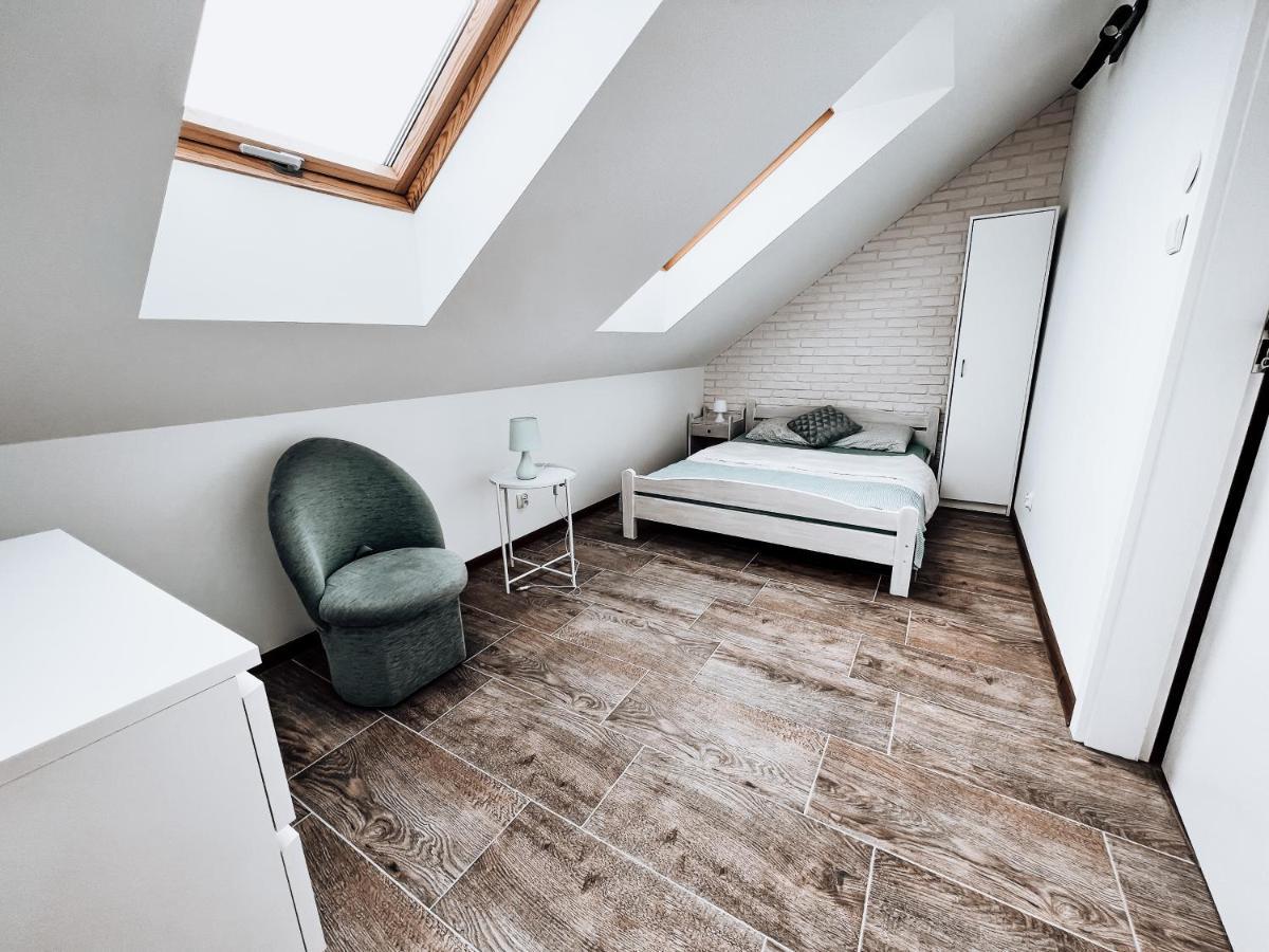 Zacisze Bed & Breakfast Karczmiska Pierwsze Exterior photo